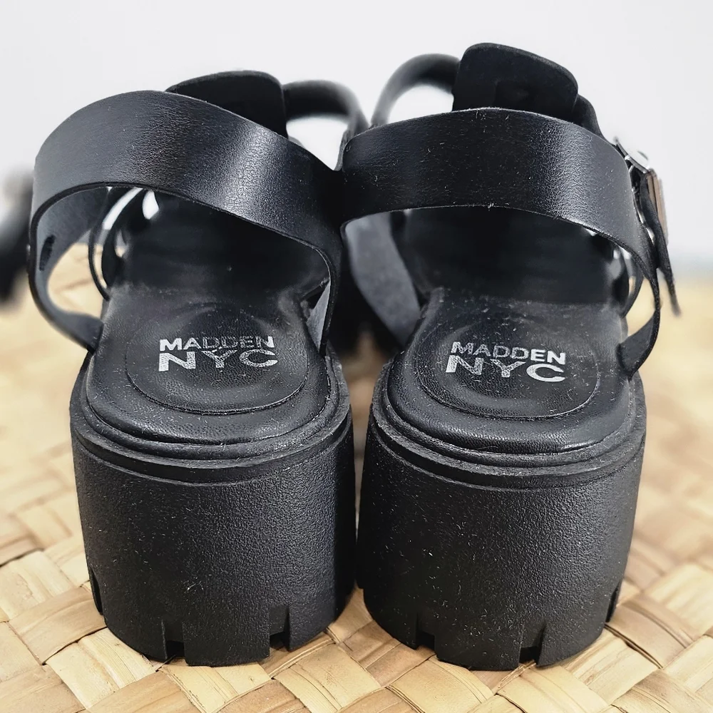 Black Fisherman Block Heel Sandals Size 9.5